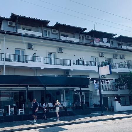 Hotel Platon Neoi Poroi Exterior foto